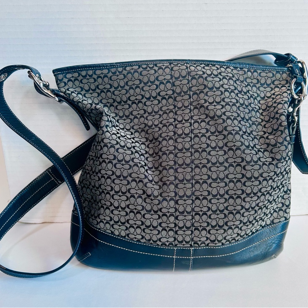 Vintage Coach CC crossbody bag